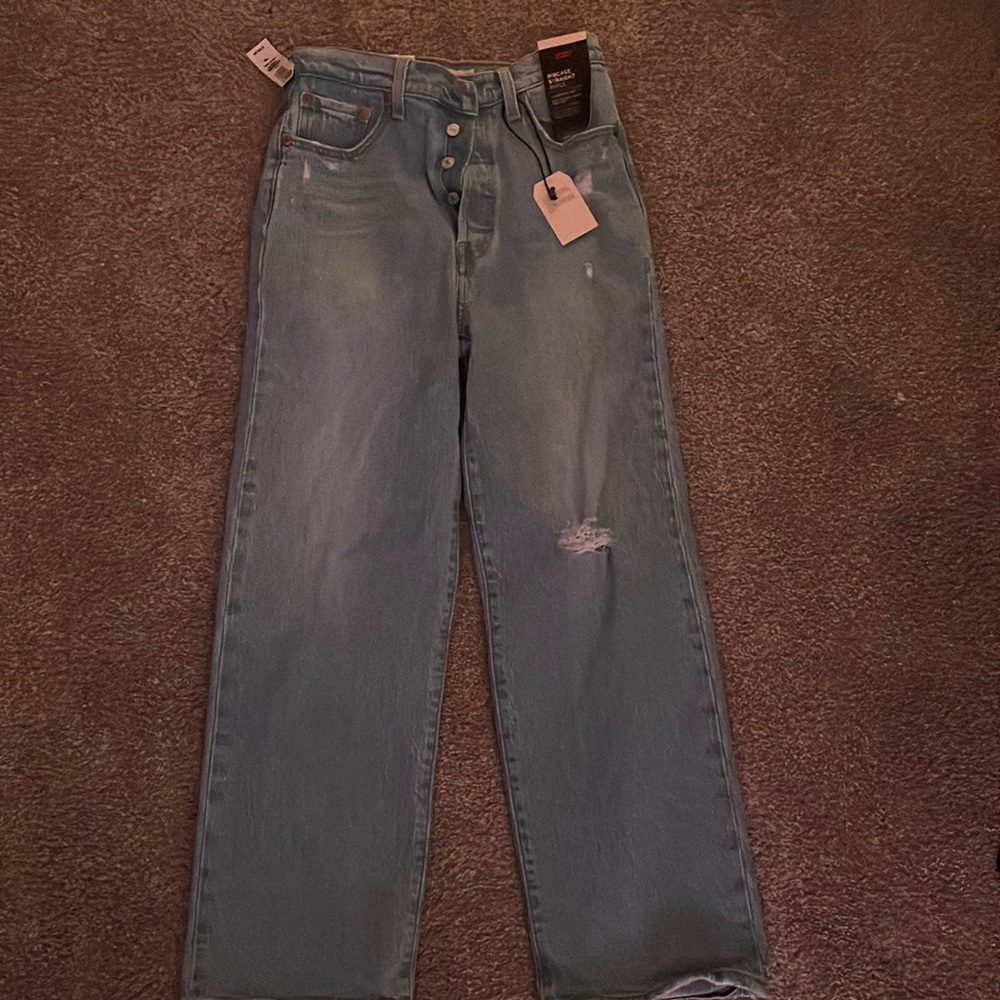 Levi’s rib cage straight ankle super high rise jeans